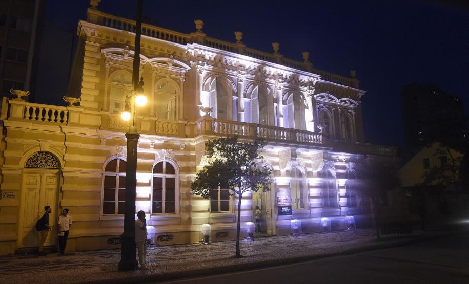 MIS-PR promove visita guiada noturna nesta terça-feira