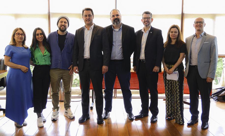 Estado discute com iniciativa privada a criação de um hub de cinema no Paraná