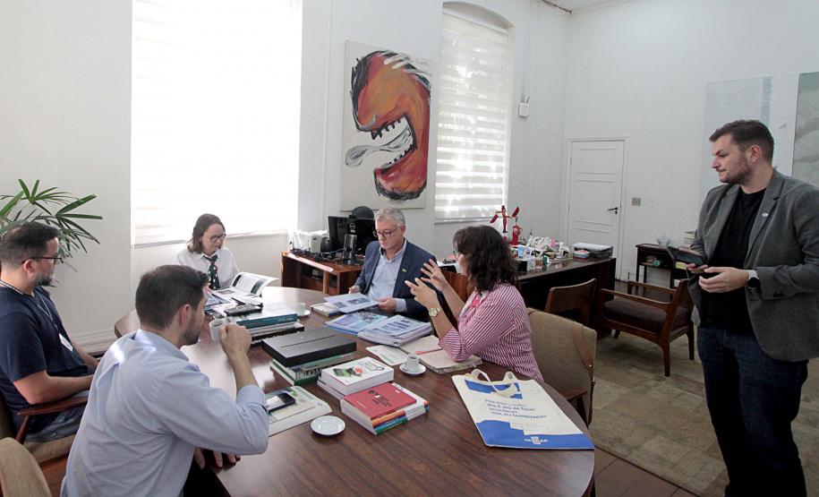 SEEC e Sebrae/PR avançam em parceria para fortalecer o audiovisual no Paraná